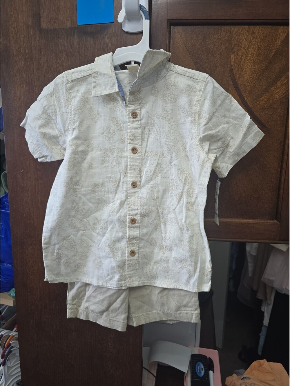 5t brand new boys shorts outfit set from oshkosh.Item 1G7